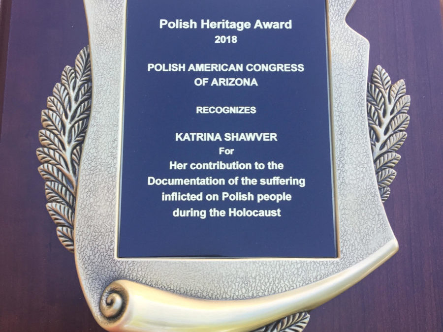 Katrina Shawver Accepts Polish Heritage Award for Henry